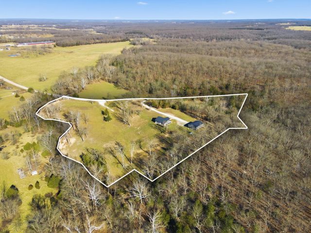 247 Howard Chapel Road, Urbana, MO 65767