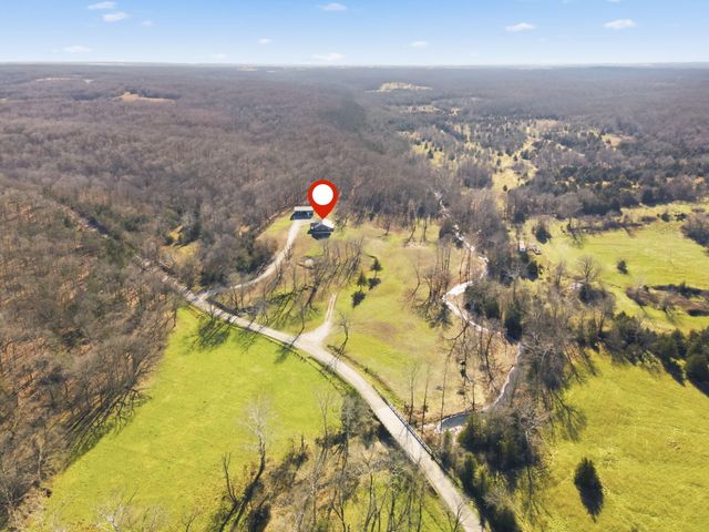 247 Howard Chapel Road, Urbana, MO 65767