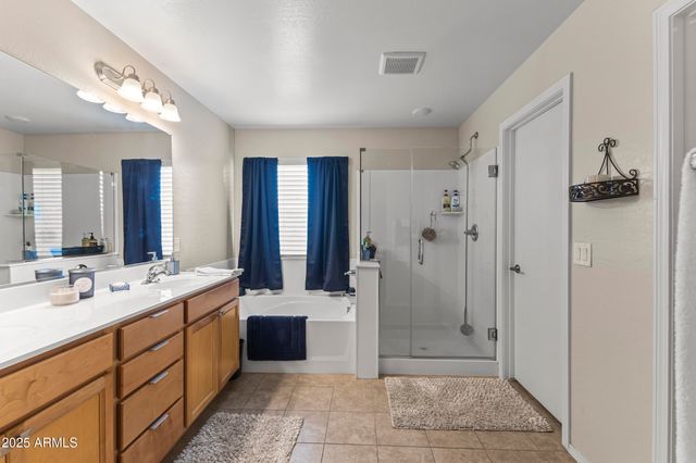 726 W JARDIN Drive, Casa Grande, AZ 85122