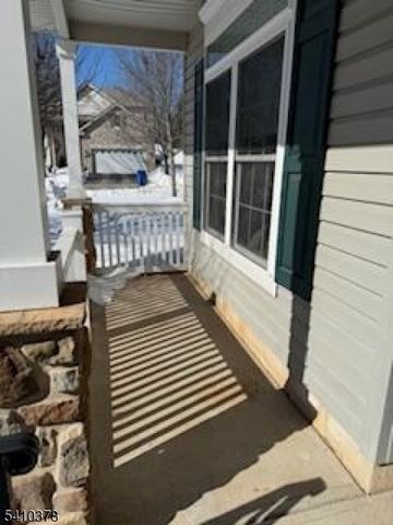 1 Vinson Dr, Raritan Twp., NJ 08822