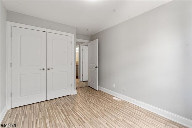 118 Oraton St, Newark City, NJ 07104