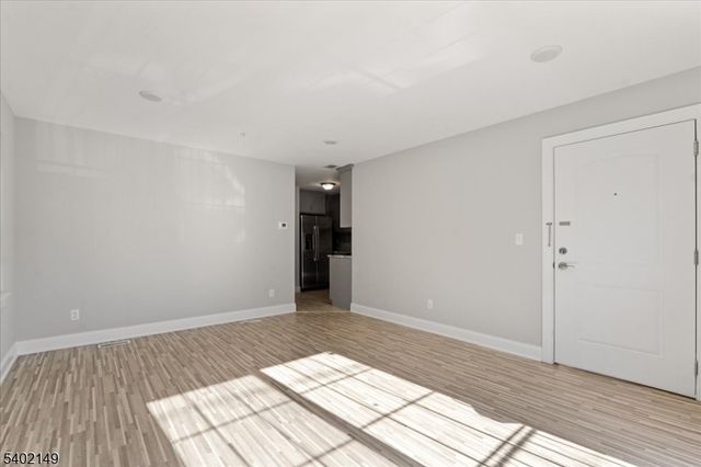 118 Oraton St, Newark City, NJ 07104