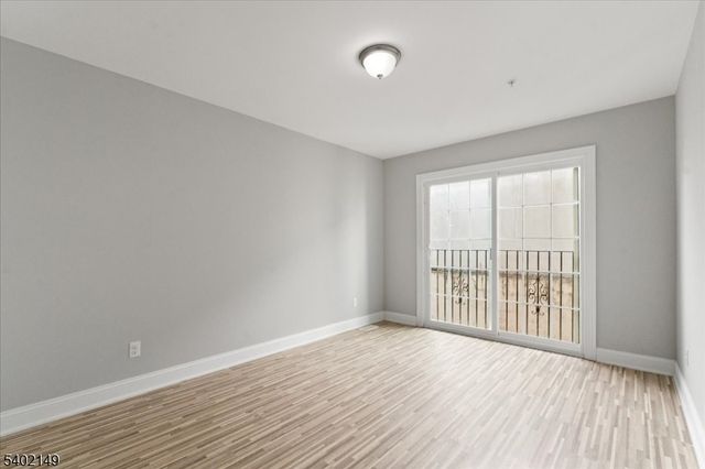 118 Oraton St, Newark City, NJ 07104