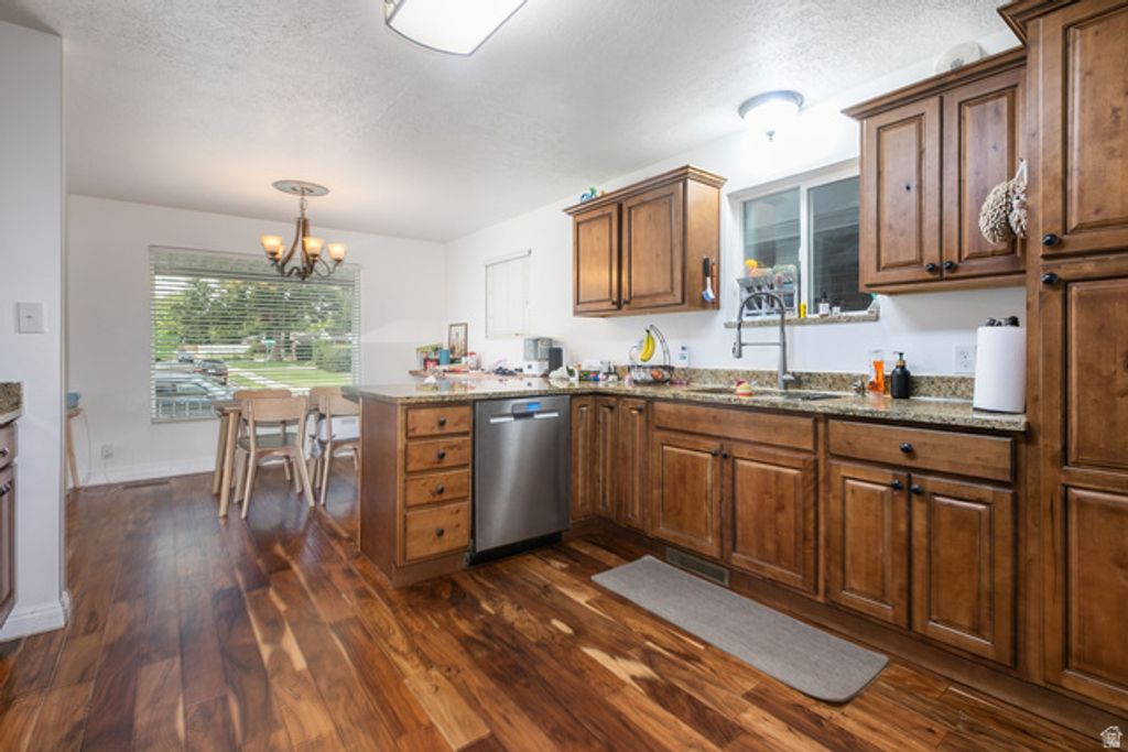 173 E 1050 N, Bountiful, UT 84010 — photo 4