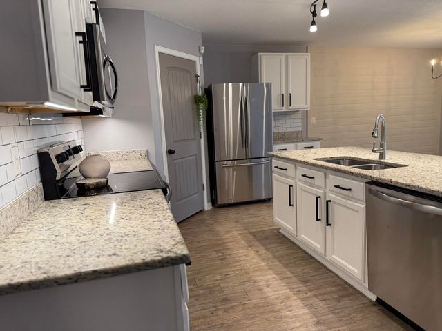 351 Merlin Court, Crestview, FL 32539