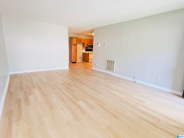 1820 STONEHENGE DRIVE, Center Point, AL 35215