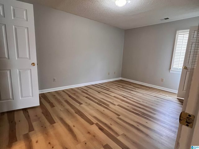 1820 STONEHENGE DRIVE, Center Point, AL 35215
