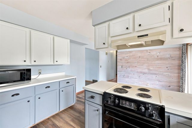 3710 Manning Street, Muskegon, MI 49444