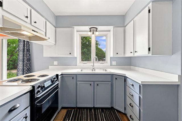 3710 Manning Street, Muskegon, MI 49444