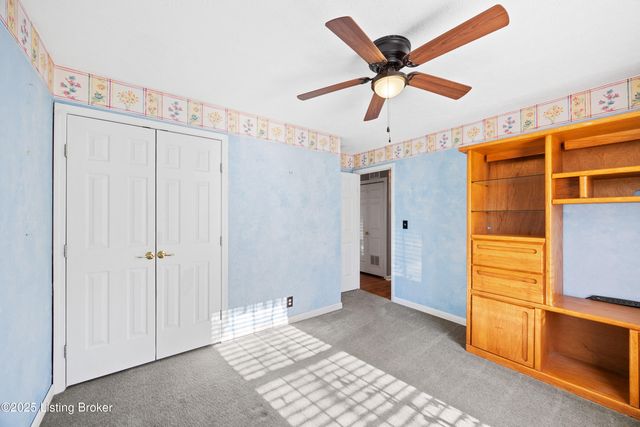 103 Scottsdale Blvd, Louisville, KY 40214