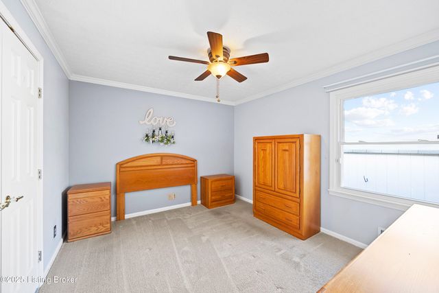 103 Scottsdale Blvd, Louisville, KY 40214