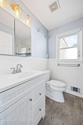 103 Scottsdale Blvd, Louisville, KY 40214