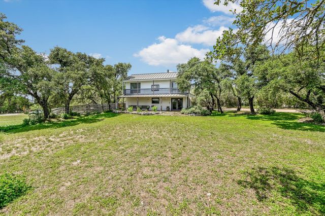 101 Chapparal DR, Wimberley, TX 78676