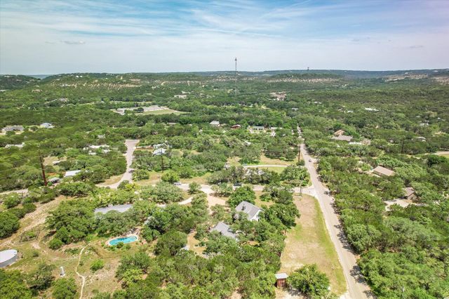 101 Chapparal DR, Wimberley, TX 78676