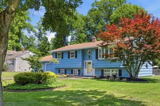 14 Hayward St, Bridgewater Twp., NJ 08805
