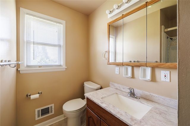 1254 Shoecraft Rd, Penfield, NY 14580