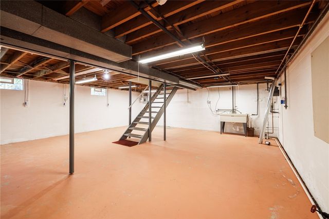 1254 Shoecraft Rd, Penfield, NY 14580