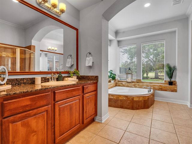 1942 Lake Fountain Drive, Katy, TX 77494