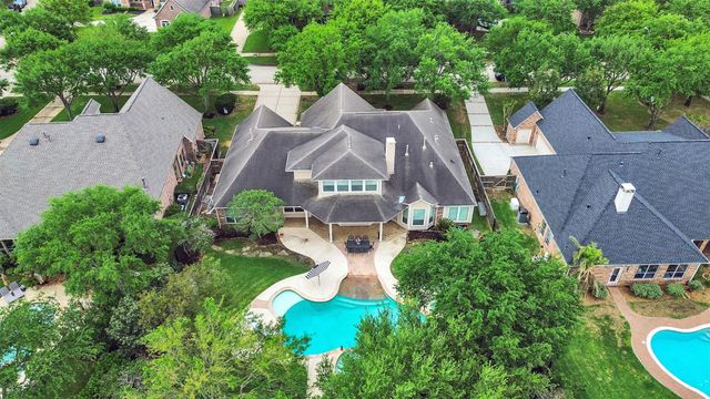 1942 Lake Fountain Drive, Katy, TX 77494