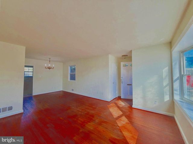 8404 12TH AVE, Silver Spring, MD 20903