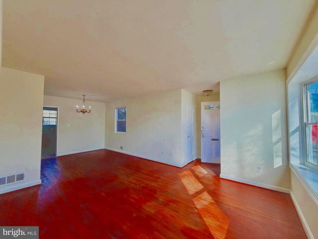 8404 12TH AVE, Silver Spring, MD 20903