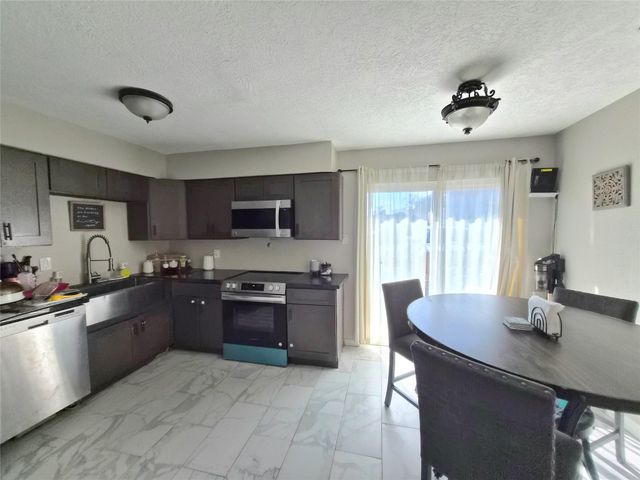 5625 Antoine Drive 317, Houston, TX 77091