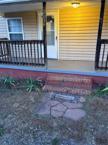 203 W Beattie Street, Liberty, SC 29657