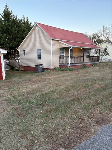 203 W Beattie Street, Liberty, SC 29657