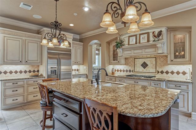 111 Marseille, Montgomery, TX 77356