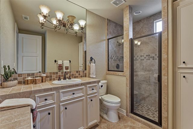 111 Marseille, Montgomery, TX 77356