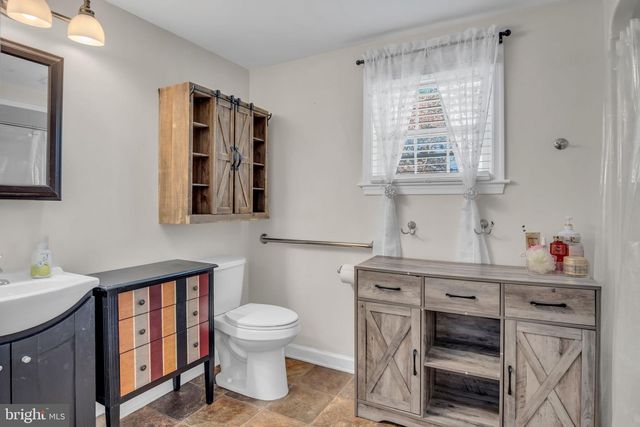 1945 SPRING ROAD, Carlisle, PA 17013