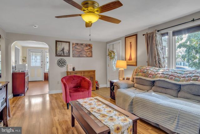 1945 SPRING ROAD, Carlisle, PA 17013