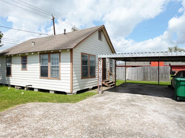 4818 Hirsch Road, Houston, TX 77026