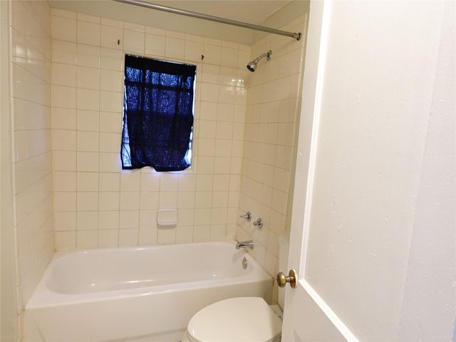 4818 Hirsch Road, Houston, TX 77026