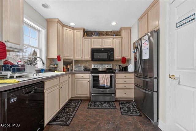 118 Horizon Boulevard, Rotterdam, NY 12306