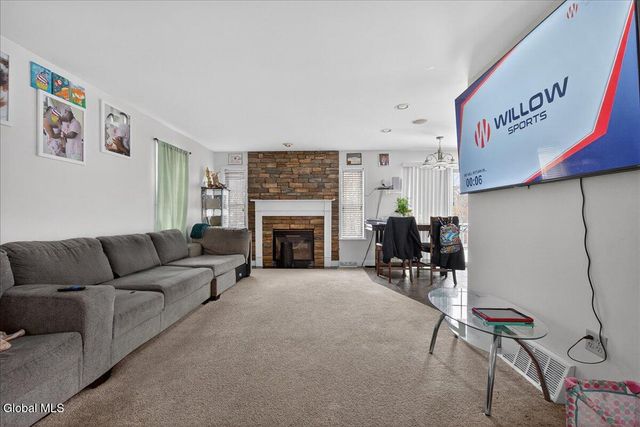 118 Horizon Boulevard, Rotterdam, NY 12306