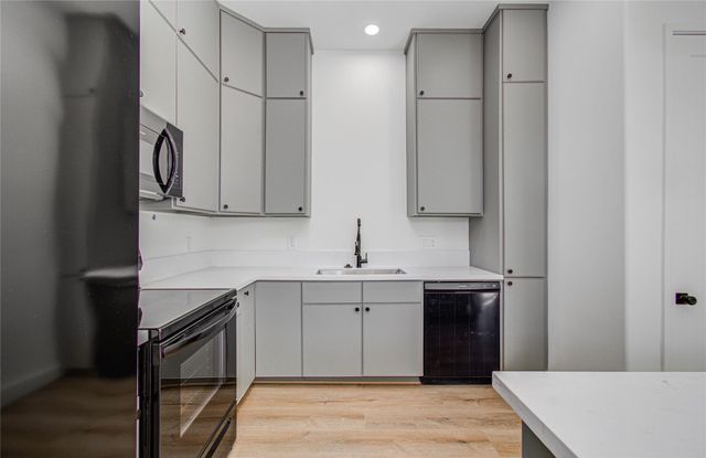 4603 Edison Street B, Houston, TX 77009