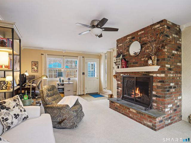 5 Whittier Lane, Shelton, CT 06484