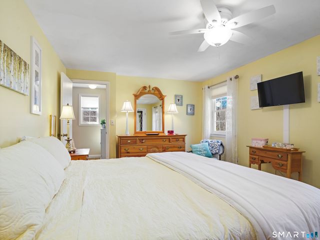 5 Whittier Lane, Shelton, CT 06484