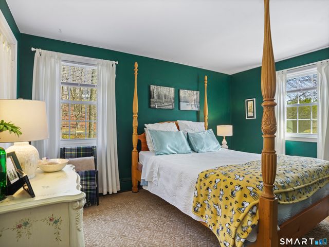 5 Whittier Lane, Shelton, CT 06484