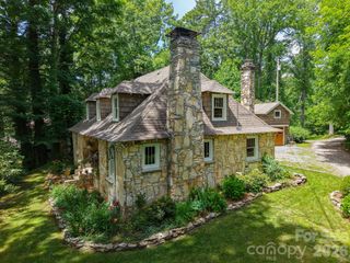 59 Warrior Road, Linville Falls, NC 28657