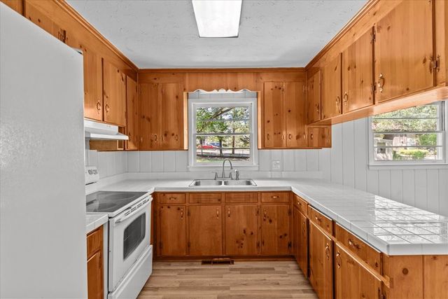 1006 Martin Street, Dothan, AL 36301