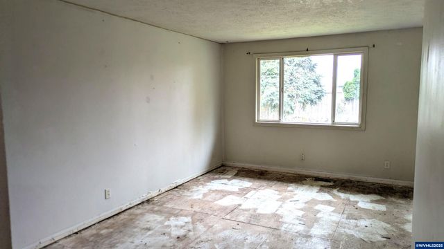 4929 Pennsylvania Av SE, Salem, OR 97317