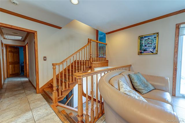 36 Elaine Drive, Oceanside, NY 11572