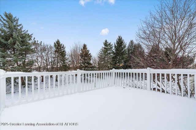 6531 Windsong Way, Lansing, MI 48917