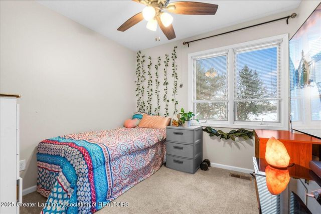 6531 Windsong Way, Lansing, MI 48917