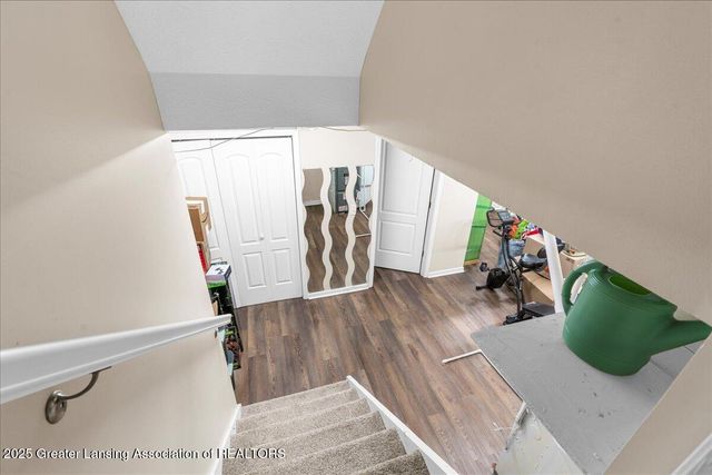 6531 Windsong Way, Lansing, MI 48917