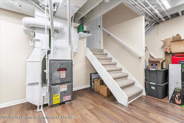 6531 Windsong Way, Lansing, MI 48917