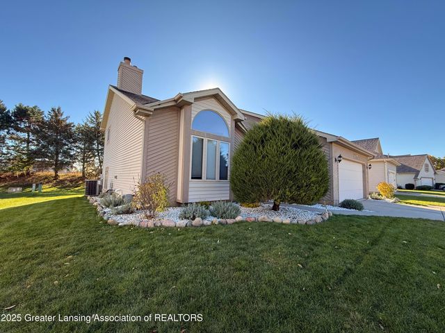 6531 Windsong Way, Lansing, MI 48917