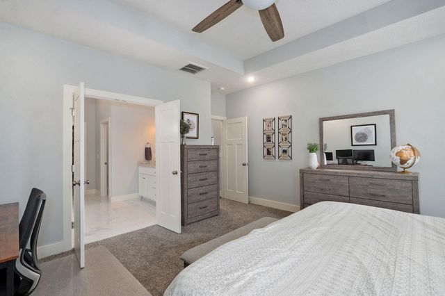 129 N Glengary Drive, Nixa, MO 65714